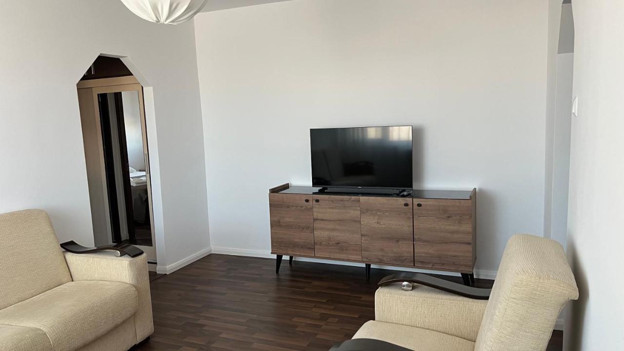 Central Apartment Mangalia Buitenkant foto